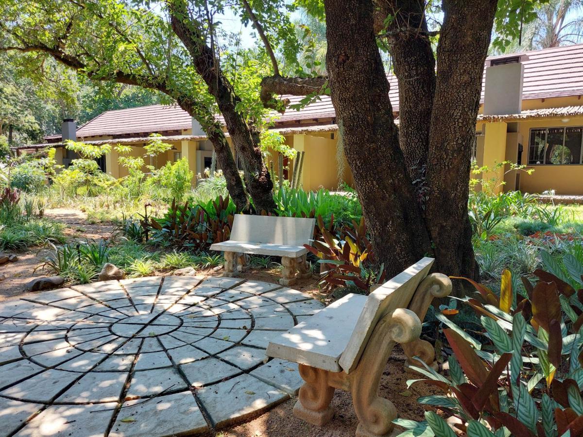 Aan De Vliet Holiday Resort هازيفيو المظهر الخارجي الصورة